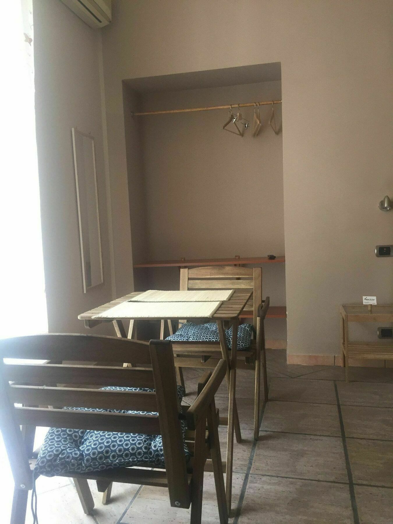 לינה וארוחת בוקר Naples To Live מראה חיצוני תמונה